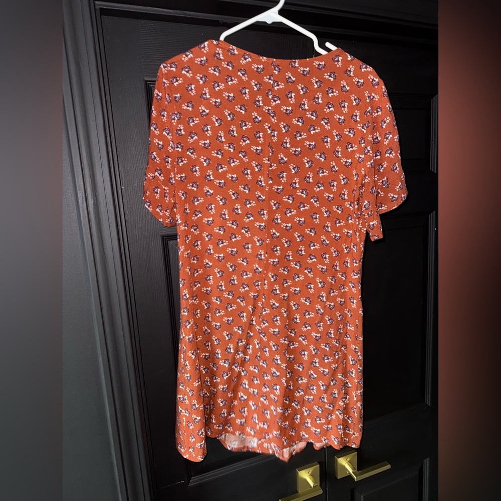 Dress! - Picture 2 of 2